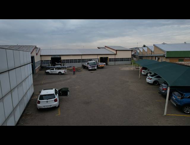 2,400M² FACTORY TO LET IN ALRODE